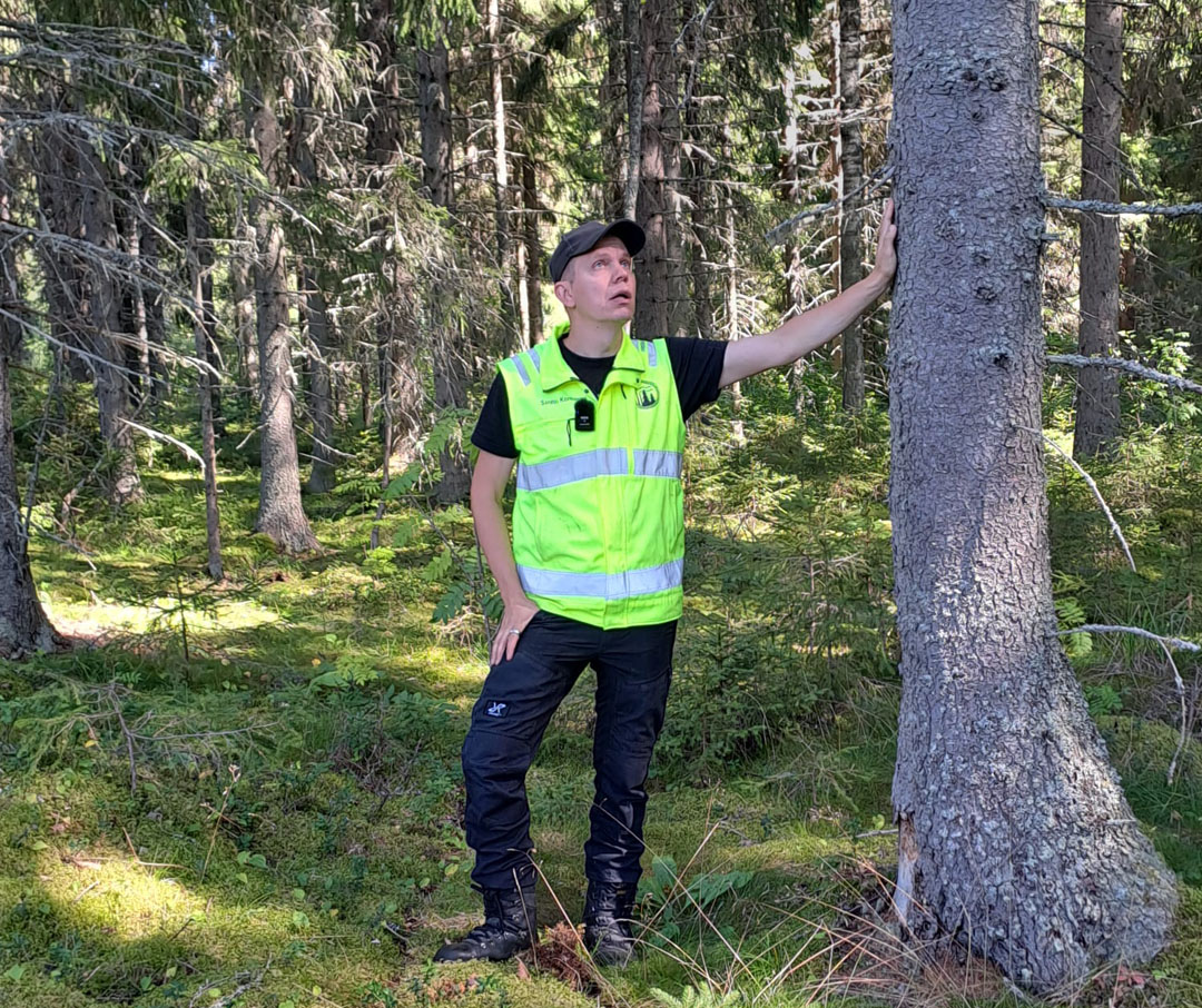 Toimitusjohtaja Tommy Lindström ja Pieksämäen Seudun Metsänomistajat Ry